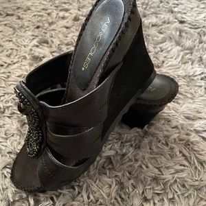 Aerosoles Learher slide wedges